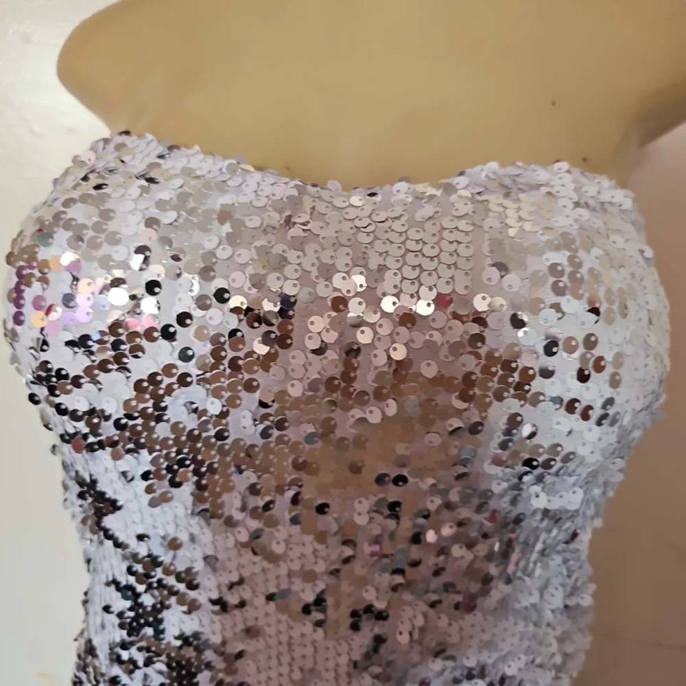 Lilly Pulitzer Silver Sequin Strapless Dress - Picture 3 of 5